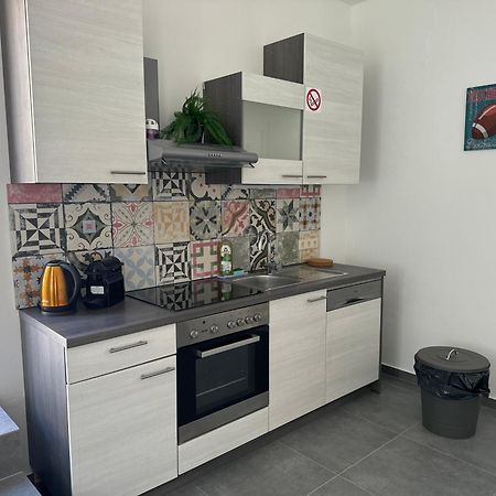 דירות וינה Klein Aber Fein Mit Terrasse מראה חיצוני תמונה