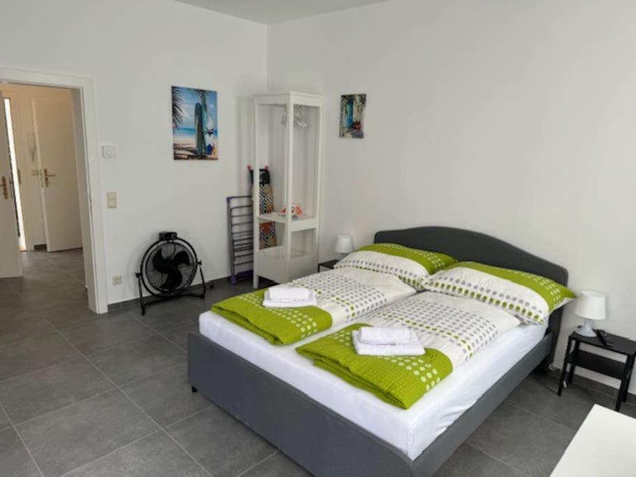 דירות וינה Klein Aber Fein Mit Terrasse מראה חיצוני תמונה