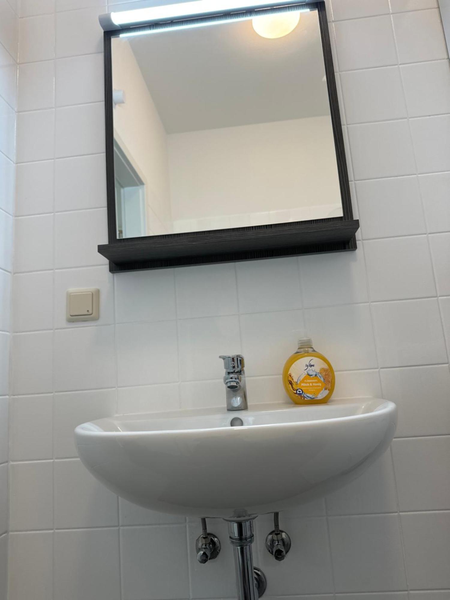 דירות וינה Klein Aber Fein Mit Terrasse מראה חיצוני תמונה